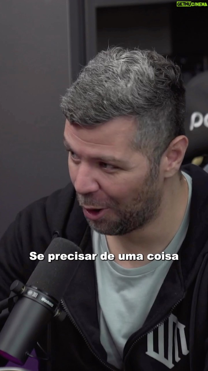Fabrício Werdum Instagram - Ninguém pode falar só Wand, só nós! 😂