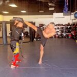 Fabrício Werdum Instagram – 14 dias! Heeeeyyy 
112 kgs/ 1,93 altura/ 46 anos 😎

@gamebredfc @gamebredfighter