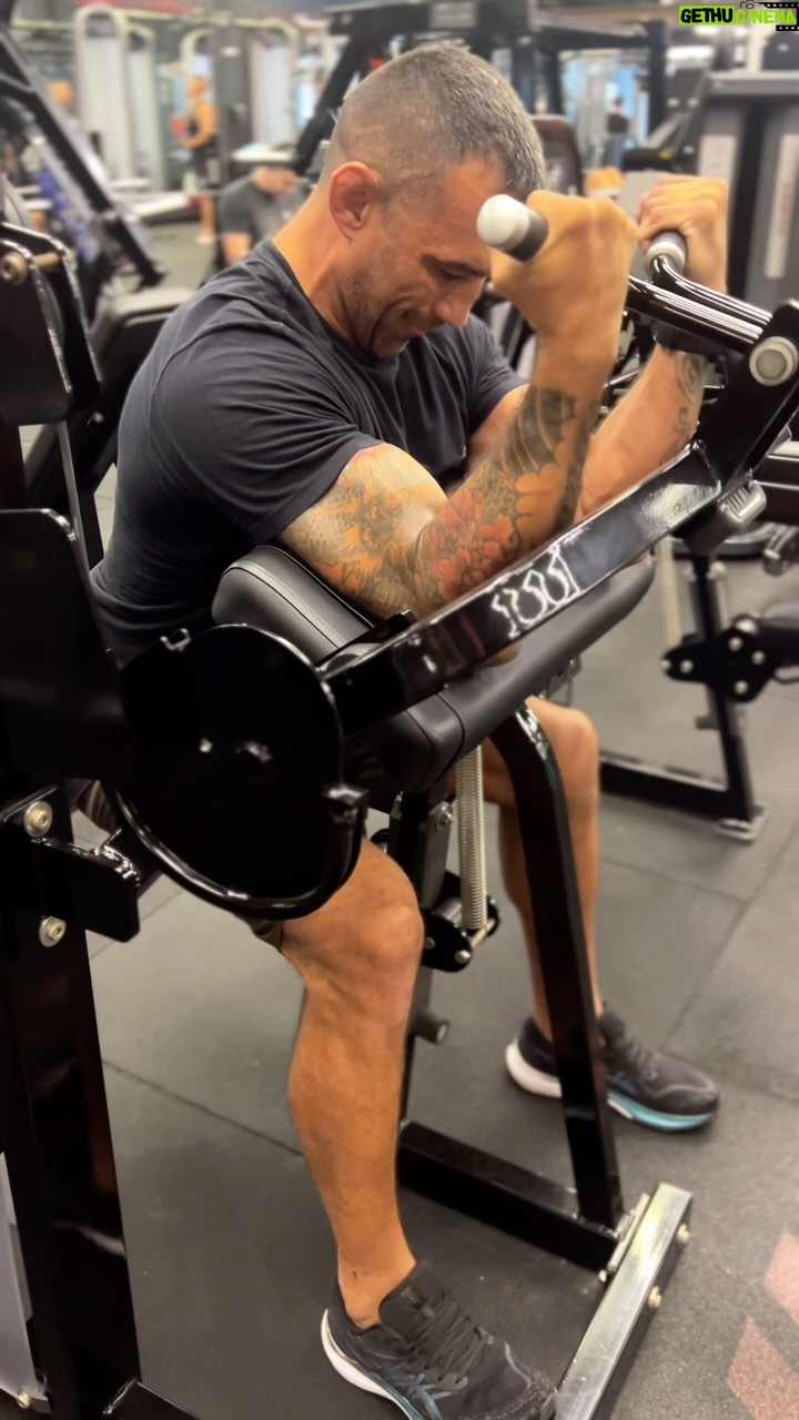 Fabrício Werdum Instagram - QUE RITMO É ESSE?
