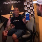 Fabrício Werdum Instagram – Quem ratiou afuuuu nessa? O Ian que viu o gol e não palpitou ou eu que tava jogando Stellar perdi o lance? 🤣🤣