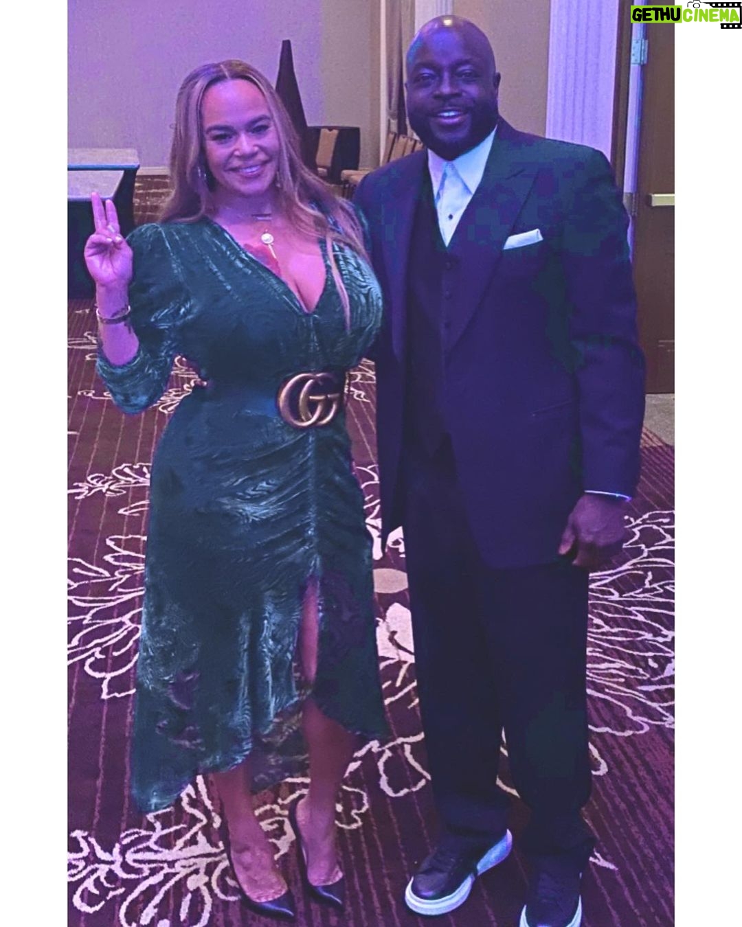 Faith Evans Instagram - Thank you bro & wifey! #Melvin😂 @mrmelsmith @latoyapacesmith #evolutionofautismgala Houston, Texas