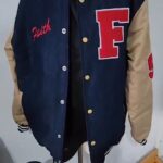Faith Evans Instagram – #TeamFizzy, head over to @fortheloveoffizzy for a chance to win a custom ‘95 retro jacket. ❤️