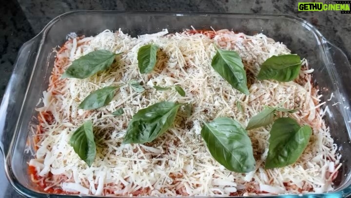 Faith Evans Instagram - So, I went in #FizzysKitchen & did a thing…. lasagna-style eggplant parmesan, spaghetti & arugula salad Da Kitchen!