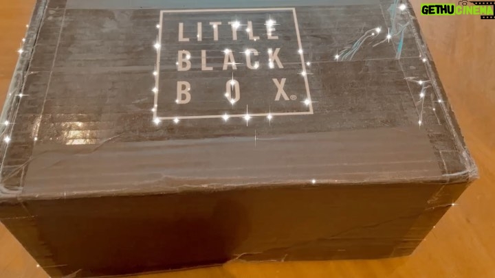 Faith Evans Instagram - I love my self-care box from #LittleBlackBox @the_littleblackbox thelittleblackbox.com Use code BG10 for 10% off your first purchase #LBB #unboxLBB
#littleblackbox #elevategifting