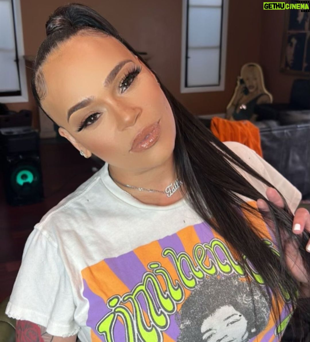 Faith Evans Instagram - Thank you @dsalterbeauty she cute!