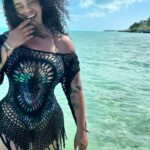Faith Evans Instagram - Fun in da ☀️Thank you @sophiakay.co for my Unit.