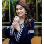 Falaq Naaz Instagram - Noor -e-jahaan💙 . . . Wearing-: @styyleobsession Photography:- @kunal_mohite_photography Makeup:- @minakshi_mharse_makeuphair Hair:-@rossh_bridalmakeover Accessories Styled by:-@style_by_pradnyaaaaa__ @miranabymegha @affiliates_pr . . . #falaqnaaz #picture #ootd #explore #foryou #styling