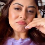 Falaq Naaz Instagram - Kahan se laate ho itna zeher batao!!!!????😝😝😝😝😝 #peaceout✌ . . . #réel #comedy #reelitfeelit #falaqnaaz #foryou #spreadlove #trendingreels #viralreels