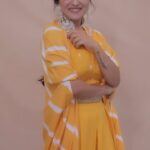 Falaq Naaz Instagram - Bass ainvai…. Might delete later wali reel😛 . . . #trendingreels #falaqnaaz #foryou #explore #viralreels