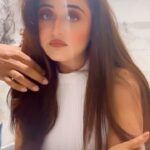Falaq Naaz Instagram - Aur kiska monthly package hai? . . . #reelsinstagram #falaqnaazz #comedy #foryou #explore