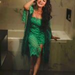 Falaq Naaz Instagram - Hello✨🫰🏻❤️ . . . Outfit-: @kalakaaribysagarika PR-: @dinky_nirh 📸-: @portraitdeewana Makeup and hair-: @blush_on_by_shrutishah @lavish_beauties_by_lavanya Managed by-: @trending_influencers . . . #pic #falaqnaaz #outfit #look #lookdodia