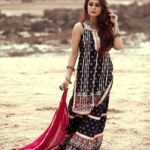 Falaq Naaz Instagram - ♠️🖤 . . . Outfit-: @aksbynidhi Outfit PR-: @dinky_nirh Accessories-: @rubans.in X @oakpinionpr Makeup & Hair : @vanshikhachanglanimua Photography :@portraitdeewana Managed By : @trending_influencers . . . #picoftheday #lookdodia #falaqnaaz #fashion #explore #falaqkifauj #bbott2 #aesthetic #indian #look