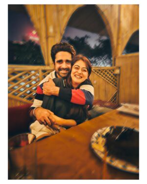 Falaq Naaz Instagram - Thank you each one of you for making my birthday so special ❤️I miss you @sheezan9 ❤️ @kehekshan18 @manjarimukul @avinashsachdev @debattama_sah @hitesh_bharadwaj @anujkohli_ak @khalidoon1 @madeehanaazz18 @ahaanm9  I love you all❤️❤️🤗🤗 #birthday2023
