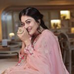 Falaq Naaz Instagram - 🌸🌸🌸 . . . Outfit-: @dress_gararahouse Makeup : @vanshikhachanglanimua Hair :@blush_on_by_shrutishah @lavish_beauties_by_lavanya Photography : @portraitsbymayur @perfectlypixelized03 Jewellery: @sejalcreation23 Ring - @itahdnura Managed By : @trending_influencers Location-: @craycraftmumbai X @rainmakerconsults . . . #falaqnaaz #falaqkifauj #womaniya #falaqian #gharara #fashion #picoftheday #ootd #lookoftheday #pastel CrayCraft