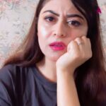 Falaq Naaz Instagram - Batao?? . . #reelitfeelit #falaqnaaz #comedy #trendingreels #savage #explore #bbott2 #falaqnaaz #falaqkifauj #falaqian #womaniya