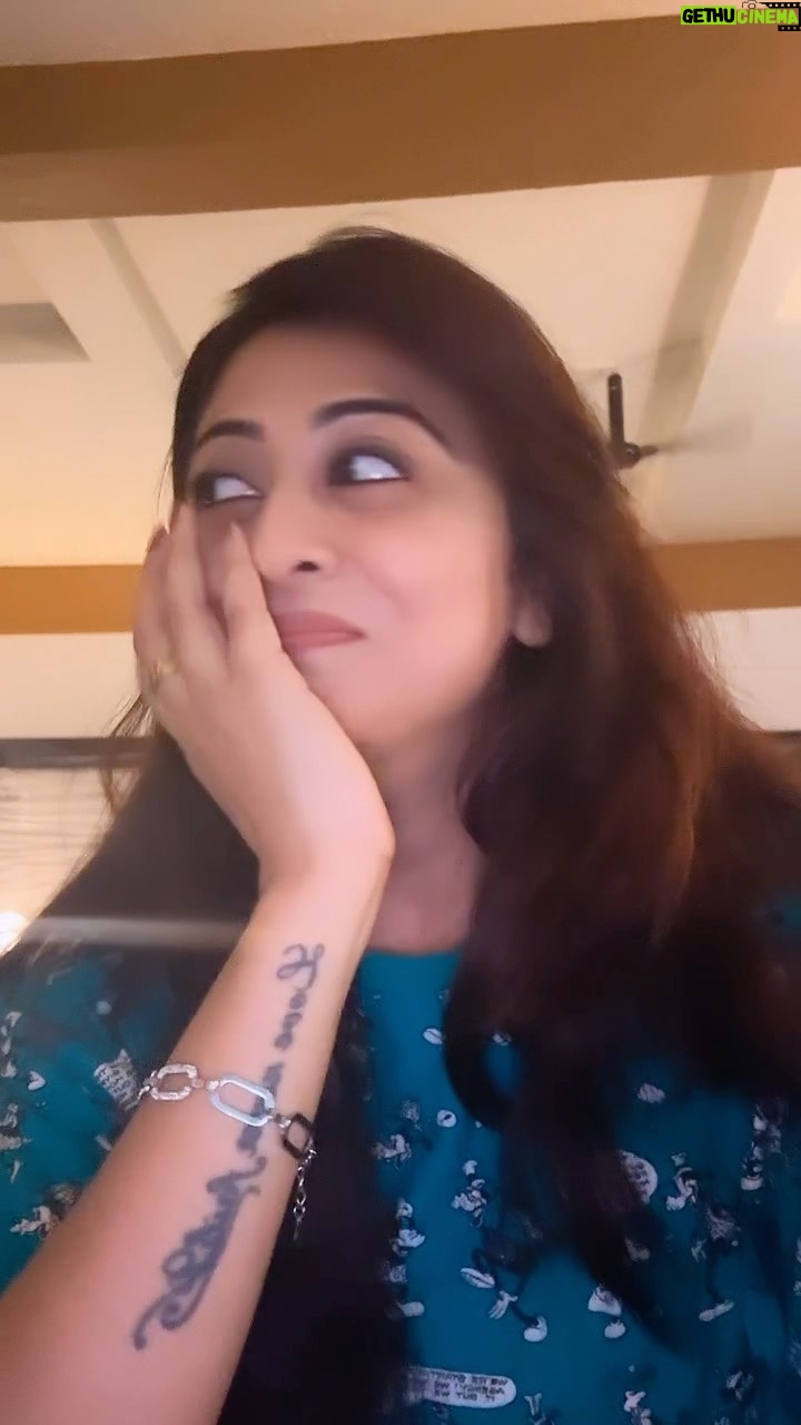 Falaq Naaz - 99.1K Likes - Tag your mother 🤣 @kehekshan18 🤣🤣🤣
.
.
#reelitfeelit #mother #comedy #falaqnaaz #falaqian #bbott2 #trendingreels #explore #viralreels #motherdaughter