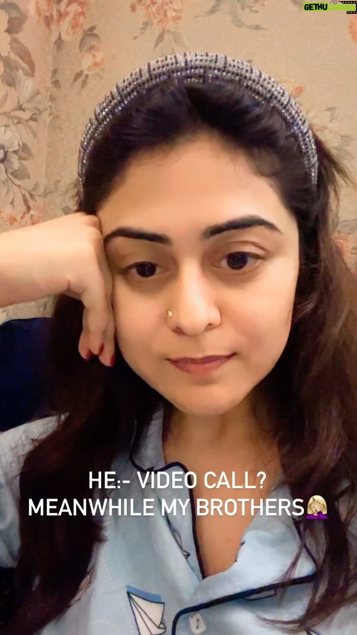 Falaq Naaz - 166.2K Likes - Ye humare Bhai hume chain se jeene kyu nahi dete🥲🥲🥲
.
.
.
#réel #comedy #instagram #falaqnaaz #falaqkifauj #bbott2 #trendingreels #viral