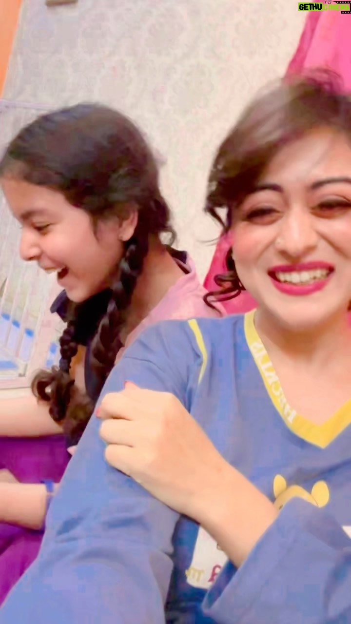 Falaq Naaz - 114.8K Likes - Tag your behen 😂 @madeehanaazz18
.
.
.
#reelitfeelit #falaqnaaz #trendingreels #comedy #siblinggoals
