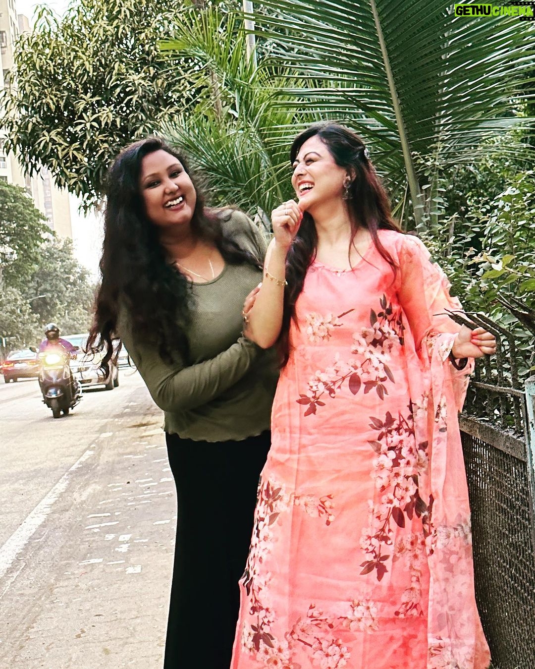 Falaq Naaz Instagram - Tum hi ho Bandhu…sakha tum hi ❤️❤️❤️🧿🪬@falaqnaazz 🤗