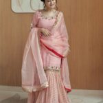 Falaq Naaz Instagram - Ishqe di chashni💕✨ . . . Outfit-: @dress_gararahouse Makeup : @vanshikhachanglanimua Hair :@blush_on_by_shrutishah @lavish_beauties_by_lavanya Photography : @portraitsbymayur @perfectlypixelized03 Jewellery: @sejalcreation23 Ring - @itahdnura Managed By : @trending_influencers Location-: @craycraftmumbai X @rainmakerconsults . . . #falaqnaaz #falaqkifauj #womaniya #falaqian #gharara #fashion #picoftheday #ootd #lookoftheday #pastel CrayCraft