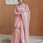 Falaq Naaz Instagram - Ishqe di chashni💕✨ . . . Outfit-: @dress_gararahouse Makeup : @vanshikhachanglanimua Hair :@blush_on_by_shrutishah @lavish_beauties_by_lavanya Photography : @portraitsbymayur @perfectlypixelized03 Jewellery: @sejalcreation23 Ring - @itahdnura Managed By : @trending_influencers Location-: @craycraftmumbai X @rainmakerconsults . . . #falaqnaaz #falaqkifauj #womaniya #falaqian #gharara #fashion #picoftheday #ootd #lookoftheday #pastel CrayCraft