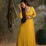 Farina Azad Instagram - Outfit @thorkal_couture_official Mua @vijiknr Jewellery @jcsjewelcreations Photography @crackjackphotography