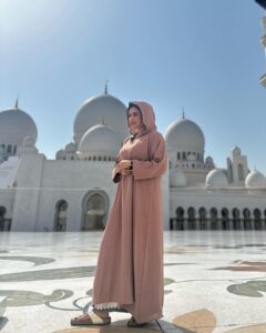 Farina Azad Instagram - 🤍 Grand Mosque, Abu Dhabi