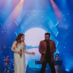 Farina Azad Instagram - Love you malaysia 🇲🇾. Thank u for so much vibe and love . It was a pleasure hosting the legend HARIHARAN’s concert in Malaysia Pure 90’s thing 🥰 This wonderful outfit is by @thorkal_couture_official