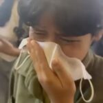 Fattah Amin Instagram - 😅😅😅😅😅😅 📹 @rangganattra Repost @hanungbramantyo Ada yang baper saat melihat nasib Yusof yang dimainkan @fattahaminz … aktor dari Malaysia. 😂😂😂😂 kenapa yaa kira-kira sampe segitunya? Saya tidak berani membahas disini karena akan spoiler. Tapi saya akan kasih clue lewat analogi. Begini, jika rumah kamu diganggu oleh sesuatu yang gaib, bahkan sampai mengancam keselamatan kamu, pasti kamu mencari ‘orang pintar’ untuk menolongmu kan? Apalagi orang pintar tersebut teman kamu sendiri. E ternyata temen kamu bukanya mengusir gangguan itu, tapi malah menyelidiki kamu. Masuk kamar orang tua kamu tanpa ijinmu dengan cara mencongkel jendela. Bahkan sampe mendatangi nenek kamu tanpa ijjn kamu buat mencari tahu siapa sebenernya kamu. Gimana perasaan kamu? 😊😊😊 Nah, Yusof bertindak begitu. Dia diminta Sutan untuk mengusir hantu yang mengganggu rumahnya, e kok malah dia menyelidiki Sutan dan Rara. Sampai Rondoalas yang diperankan @ellylutan bertanya : ‘Kamu bukannya dibayar sama Rara, kenapa membelot membela Ayu?’ Dan puncaknya, Sutan masuk kamar Yusof dan melihat semua kerjaan Yusof di kamar : Foto-foto Ayu dan Sutan terpampang disana. So, si adek yang lagi baper atas nasib Yusof di postingan saya itu mungkin merasakan kisah Yusof yang berakhir sangat mengagetkan. Bagaimana dengan kalian? Hayoo … kalian sebenernya nonton atau mainan Hp pas nonton? Cek yuk di bioskop.