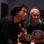 Fattah Amin Instagram - Utara sudah, Terengganu kita mari! Terima kasih kepada semua di TGV Klebang, Ipoh Perak! InsyaAllah hari ini kita berjumpa lagi di Terengganu bersama Nur Fazura, Heliza Helmi, Hazwani Helmi, dan Wan Hanafi Su! Paragon Cinemas KTCC Mall, Kuala Terengganu, 17 Januari, 4.30PM LFS Cinemas Paya Bunga Sentral, Kuala Terengganu, 17 Januari, 8:30PM Datang awal ya, jangan ketinggalan! Pendekar Awang: Darah Indera Gajah, penuh dengan teladan, di pawagam berhampiran anda sekarang. SAKSIKANNYA! #meetandgreet #roadtour #autograf #tayanganbermula #dipawagam #pendekarawang #filempendekarawang #darahinderagajah #fattahamin #nadhirnasar #amirahnaf #alikarimi #amerulaffendi #demitanahtumpahnyadarahku #studiokembara #hiburanbermanfaat Tgv Aeon Mall Klebang Ipoh