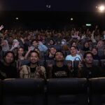 Fattah Amin Instagram - Penang mai dah! Hangat betui sambutan sana! Terima kasih semua penonton di GSC Sunway Carnival Mall, Penang! Anda semua memang terbaik! InsyaAllah kita akan bertemu di Terengganu pula 17 Januari ini! Ayuh, mari kita semarakkan semangat perjuangan. Saksikan Filem Pendekar Awang di pawagam berdekatan anda sekarang! #meetandgreet #roadtour #autograf #tayanganbermula #dipawagam #pendekarawang #filempendekarawang #darahinderagajah #fattahamin #nadhirnasar #amirahnaf #alikarimi #demitanahtumpahnyadarahku #studiokembara #hiburanbermanfaat