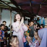 Febby Rastanty Instagram - #throwbackmonday to 1st of Feb, 2024. Merayakan hari kelahiranku bareng adik-adik dari Rumah Belajar Ceria di Kampung pemulung Joglo. Dibantuin sama tim dari @kitabisacom dan juga @rbceria.joglo pastinya. Ah, my heart is full 💖