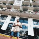 Federico Bal Instagram – Llegamos a Panamá City luego de una gran recorrida por los Estados Unidos junto a @copaairlines 

Nos alojamos en el Casco Viejo de la Ciudad, a tan solo 30 minutos del aeropuerto de Tocumen, en uno de los hotel más referentes y con mayor historia, el “American Trade Hotel”.
Desde el primer momento la calidez de su gente, los colores, su arquitectura… era como si estuvieramos viajando al pasado pero con el confort de un hotel Boutique! 100% recomendable @amtradehotel 

Sin perder tiempo nos aventuramos entre la naturaleza, la historia y la gastronomía 

Les dejo este carrete de fotos que habla por si solo, sin spoilear mucho lo que van a poder ver pronto por @restodelmundo13

✅ Casco Viejo
✅ Ciudad de Panamá
✅ Canal de Panamá (Miraflores)
✅ Navegación en Gamboa
✅ Isla de los Monos
✅ Comunidad Aborigen Wounaan

Además de toda la gente hermosa que conocimos hemos disfrutado de tremendas experiencias culinarias…

✅ Tomillo de Chef Milanés
✅ Casa Casco
✅ Canal House
✅ Nomada

La próxima vez que viajes con @copaairlines aprovecha y hace un stopover y recorré esta ciudad encantadora!

Como siempre, nuestro mayor consejo si vas a viajar, hacelo protegido con @universal.assistance 

Les dejamos acá info de los lugares que visitamos y a quienes agradecemos por el apoyo, principalmente a @bal.luciano que se ocupo de toda la producción comercial de Panamá y al Sr Ernesto Velasquez de la Embajada de Panamá en Argentina quien nos brindo a todas sus amistades para que este viaje sea posible!

@amtradehotel
@soyernestovelasquez
@panamatravelgroup
@localinpty
@ursucookie
@casacasco
@barefootpanamatours
@isla_monos
@chefmilanes
@chef_carlos_barrios
@canalhousepanama
@filiwylis
@juanoswald
@diezpepi

#panama #canaldepanama #turismo #cascoviejo #copaairlines #experiencias #viajes #aventuras #paisajes #Panamacity #traveling #trip #bal #restodelmundo #historia #cultura Panama City, Panama