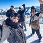 Federico Bal Instagram – Postales de unos días maravillosos en familia. Nieve y amigos en el sur. Gracias @barilochear por siempre recibirnos tan bien 😍 San Carlos de Bariloche, Cerro Catedral