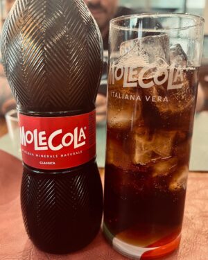 Federico Bal Instagram - Seguimos recorriendo Italia. No se imaginan los programas que se vienen en @restodelmundo13 ! Acá les dejo unas random de Turín. Que ciudad, que placer poder recorrer estos lugares y en muy poco tiempo poder mostrárselos en la pantalla de @eltrecetv ! Es mi trabajo soñado? Claro que si.