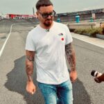 Federico Bal Instagram - Seguimos recorriendo Italia. No se imaginan los programas que se vienen en @restodelmundo13 ! Acá les dejo unas random de Turín. Que ciudad, que placer poder recorrer estos lugares y en muy poco tiempo poder mostrárselos en la pantalla de @eltrecetv ! Es mi trabajo soñado? Claro que si. Torino, Piemonte, Italy