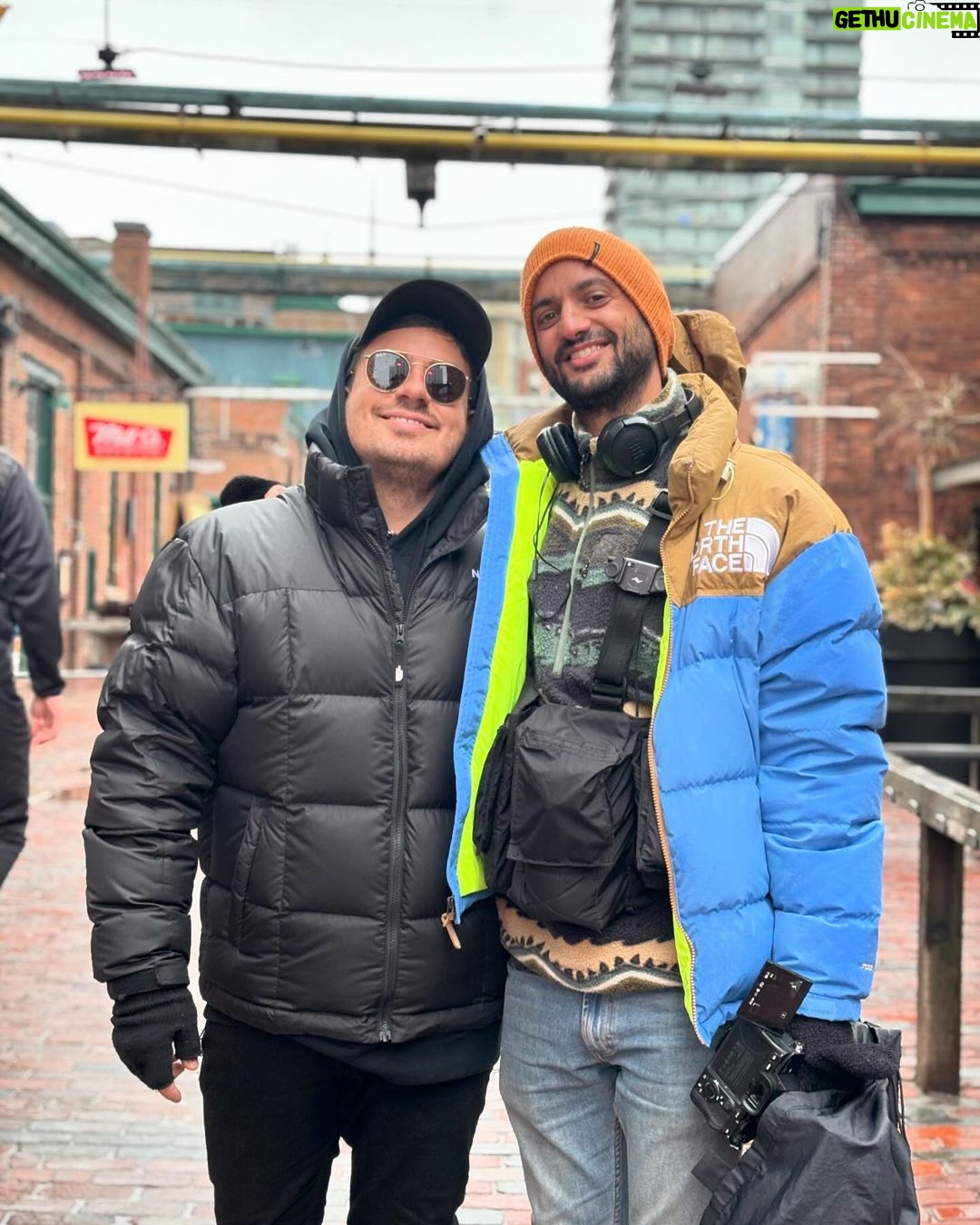 Federico Bal Instagram - Trabajo y amor, desde Toronto, Ontario 🇨🇦 . . . . @restodelmundo13 @3defebrerovision @eltrecetv