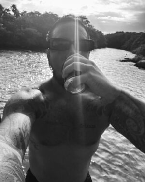 Federico Bal Instagram - Tulum de mi corazón. Este lugar te cambia, no puedo explicarles los días q pasamos en la selva mexicana grabando para @restodelmundo13 con el gran @juanoswald ! Pero también disfrutando y esta vez con ella, que se puso la diez y no paró de producir con nosotros para que salga todo genial, te adoro @clarimperatrice ! Pronto verán por @eltrecetv estos días en el paraíso! México, sos una cosa tan especial, por que siento que de alguna manera esto fue solo el comienzo?