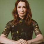 Felicia Day Instagram - Me when I heard the AMPTP wants the right to animate our corpses like puppets with AI for free after we die. #sagaftrastrong #wewontsettle Photo by @selashiloni, makeup by @_beautybygg_ styling by @pocketfullofsequins