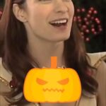 Felicia Day Instagram - Trick or Treat from The Guild! #throwbackthursday is early this week to celebrate #Halloween! 👹🎃🎃🎃🎃
