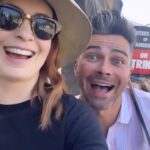 Felicia Day Instagram - Amazing day on the strike lines with the cast and crew of #SPN! Thanks to all the fans for turning out to support and @erickripke1 for arranging! #sagaftrastrong #spn #feliciaday
