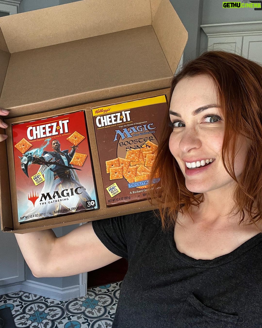 Felicia Day Instagram - Cheeeeeezeeeeee Delicious! (I feel like Cheezits are maybe from the Fire lands but I’m willing to hear arguments) thanks for the free snax @wizards_magic!!!!