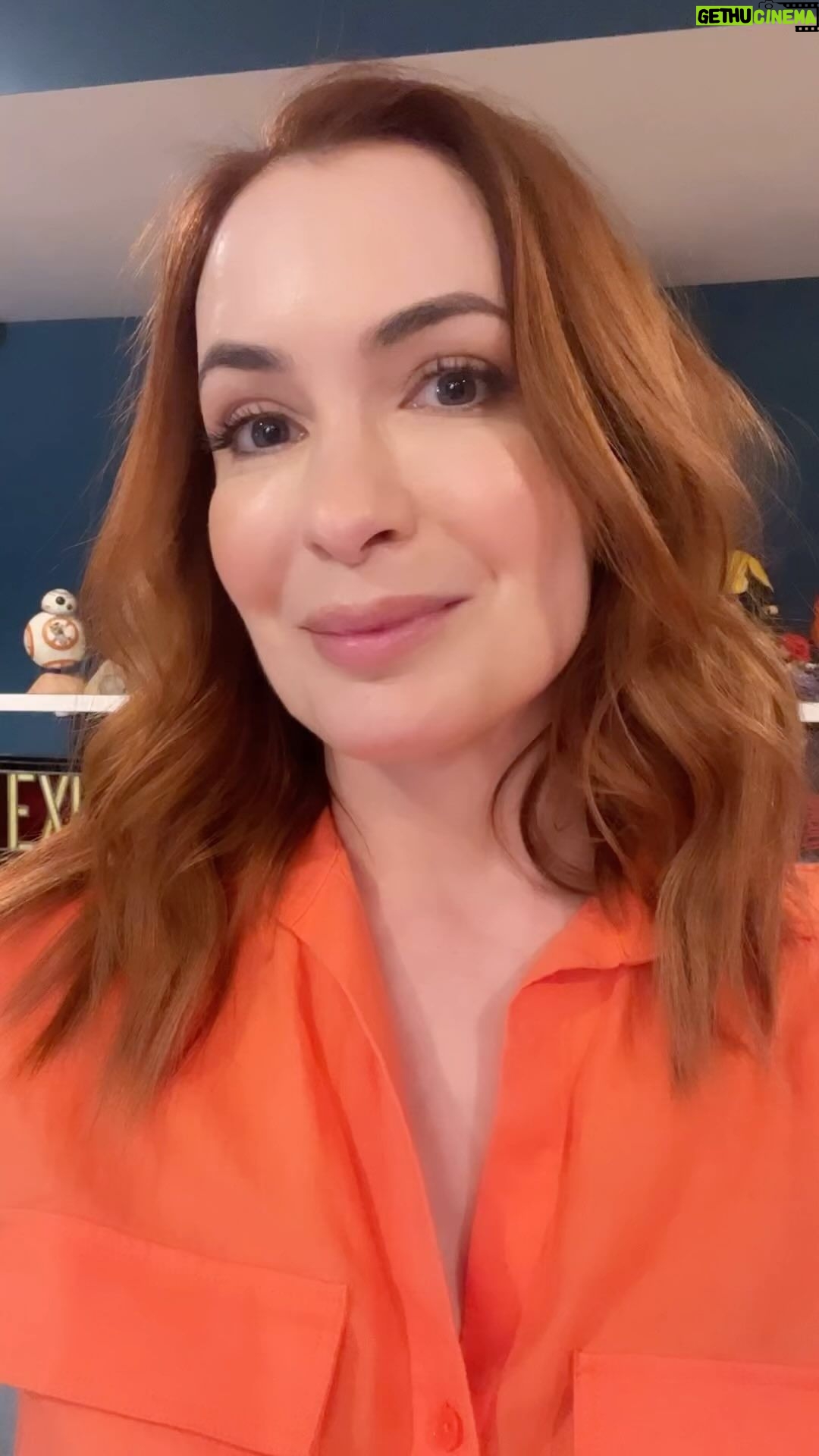 Felicia Day Instagram - Board Game Shelf Tour!!! What am I missing that I can play with my kid?!!