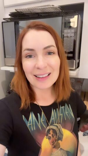 Felicia Day Instagram - Self realization sometimes suuuucks