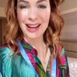 Felicia Day Instagram - Come see me at the Third Eye panel today! With @jonahray and @thelondonhughes we will be previewing audio of the first episode!!!!