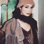 Felicia Day Instagram - #throwbackthursday when I dressed like I was in the Gilded Age in the early 00’s. 2000 not the 1900. This was my winter look y’all. Sigh.