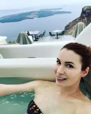 Felicia Day Instagram - Super unhappy on vacation right now.