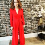 Felicia Day Instagram - Oh hai! Going to the Stray Gods event tonight, got glammed! Hair by @kristinpagestyling. Jumpsuit by @apc_paris. New sunglasses by @rayban. Makeup by me hehe!