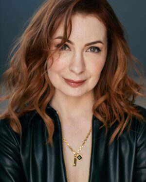 Felicia Day Instagram - How’s your Tuesday! ? Anyone coming to @megaconorlando this weekend? Promise my hair won’t look this good there! :D (photo by @emilysandiferphoto)