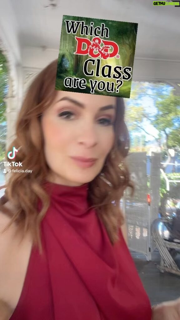 Felicia Day Instagram - The filter could tell I have dagger training. #dnd #feliciaday